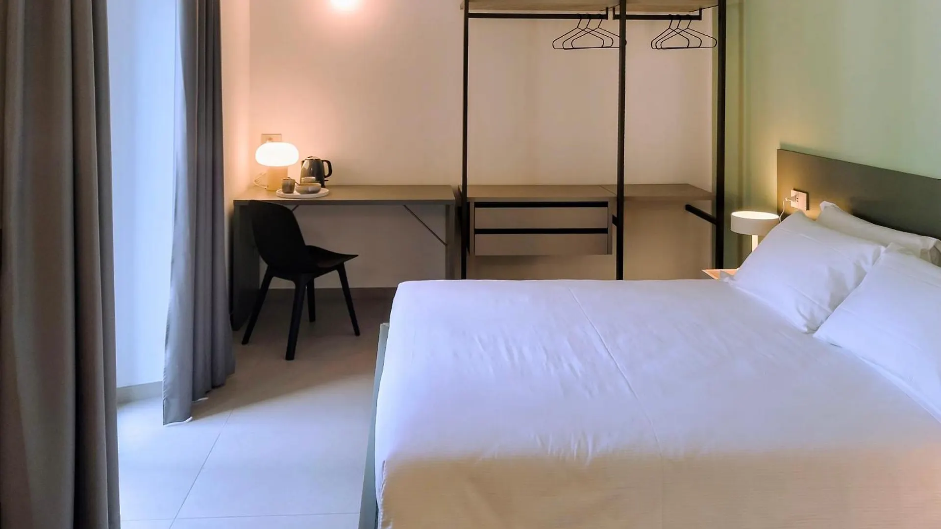 Hotel Urban Living à Côme 0*,